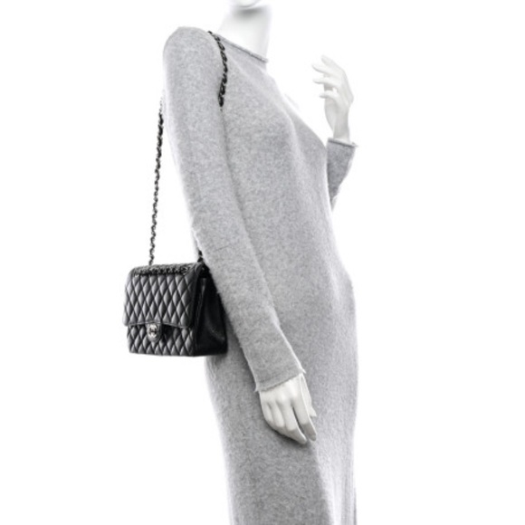 Chanel Caviar Quilted Medium Double Flap Black 💃🏻 - Picture 4 of 12